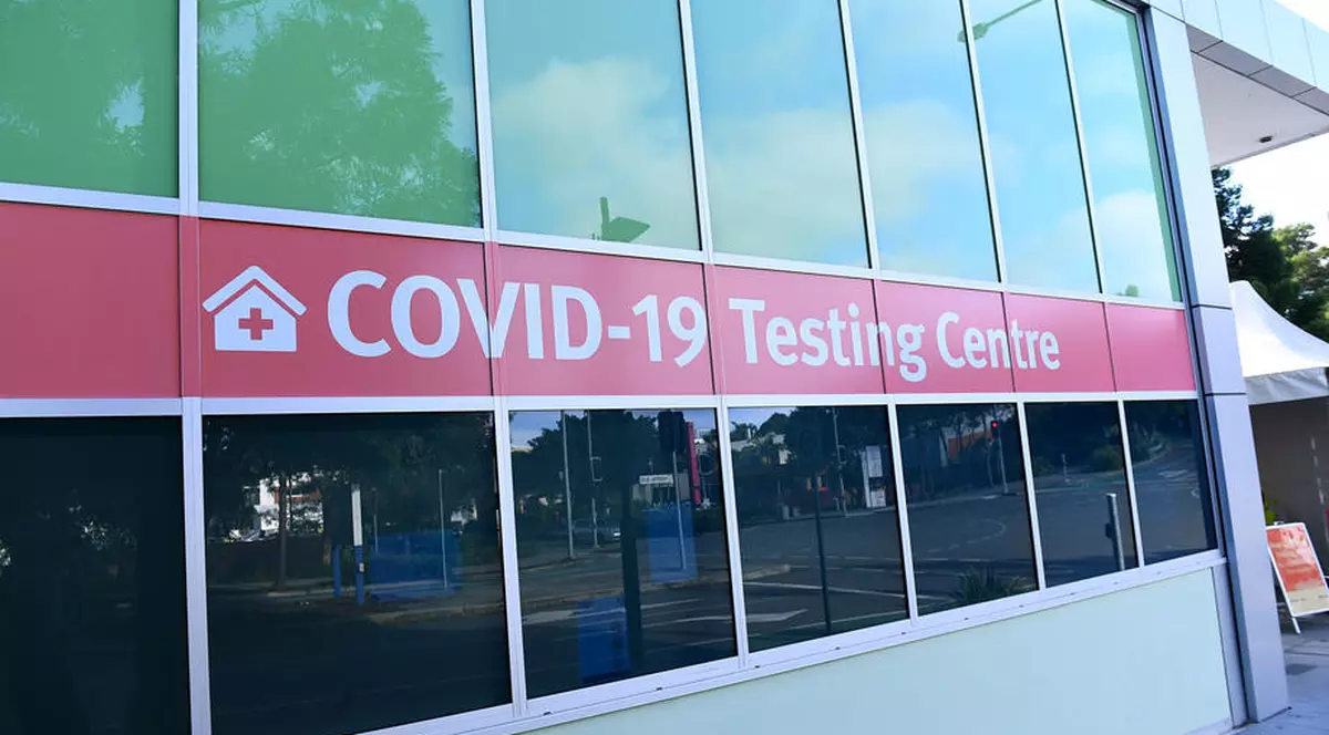 Eris, o nouă tulpină COVID, desemnată „variantă de interes” de OMS. Unde au apărut primele cazuri