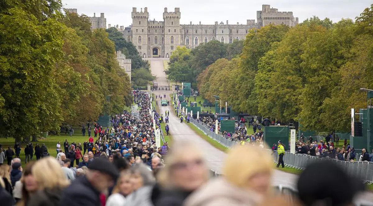 Cât costă funeraliile reginei Elisabeta a II-a. Estimările făcute de britanici