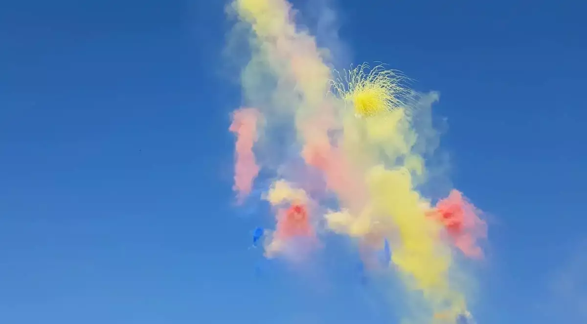 Artificii în mijlocul zilei și paradă impresionantă la Alba Iulia. Program inedit la Centenarul Încoronării