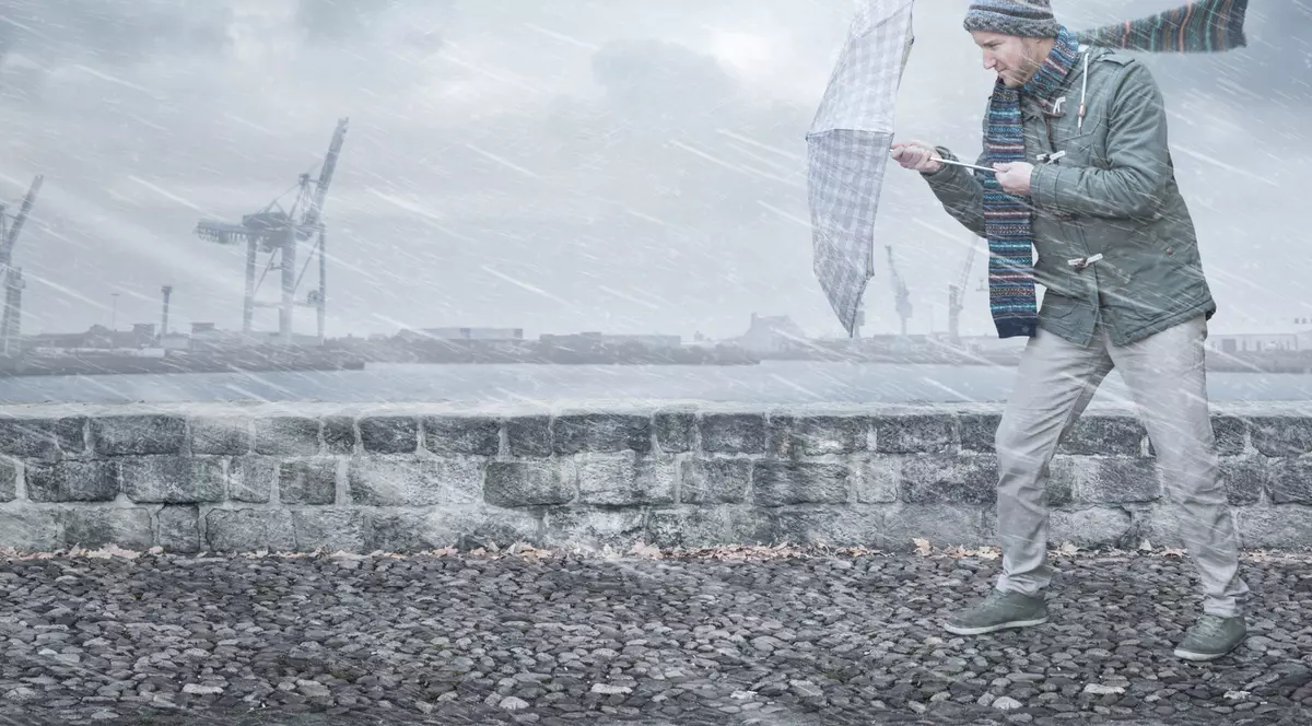 Ce sa nu faci niciodată în timpul unei furtuni