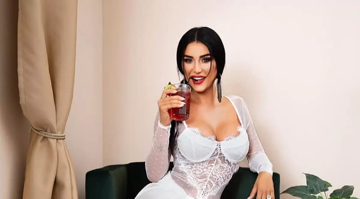 Daniela Crudu își vinde apartamentul din București. Cum arată și câți bani cere vedeta pe locuința de 88 mp