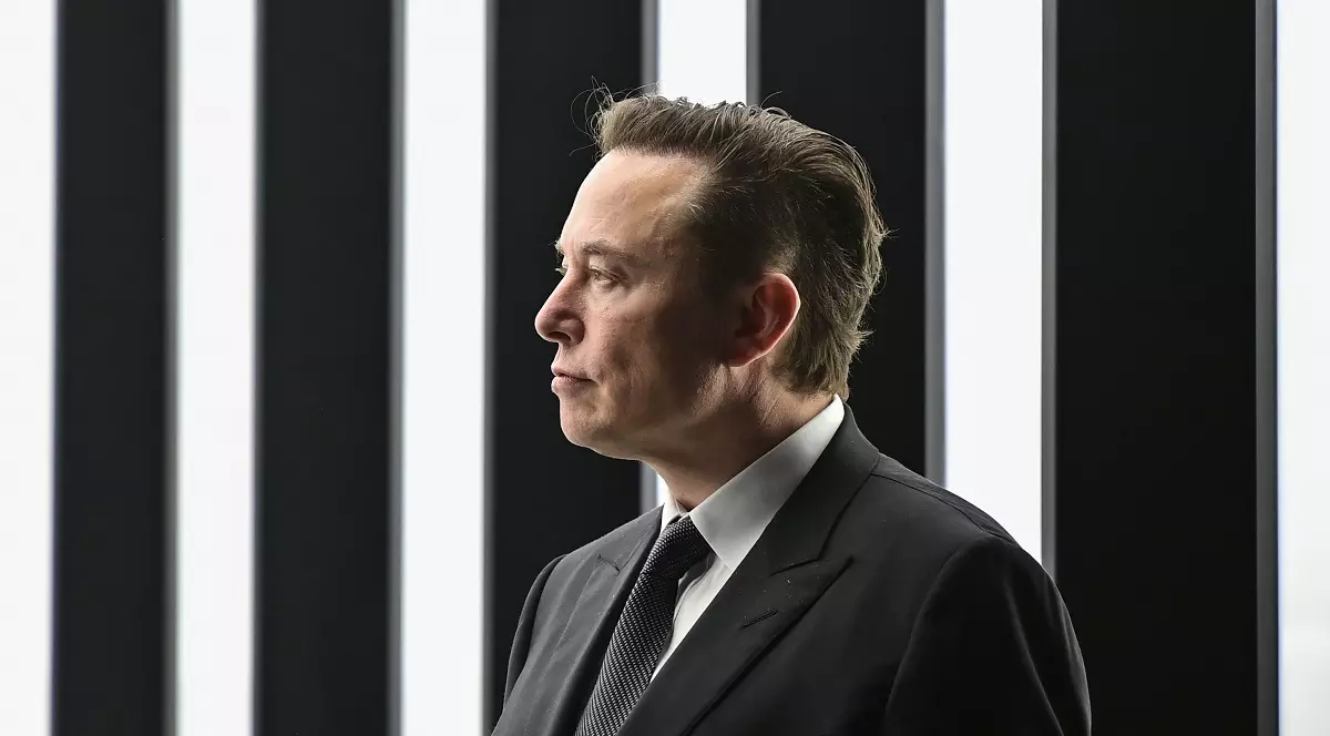 Amenințările și concedierile, o strategie veche a lui Elon Musk. Ce face la Twitter a făcut și la Tesla, și la SpaceX, spun oamenii cu care a lucrat