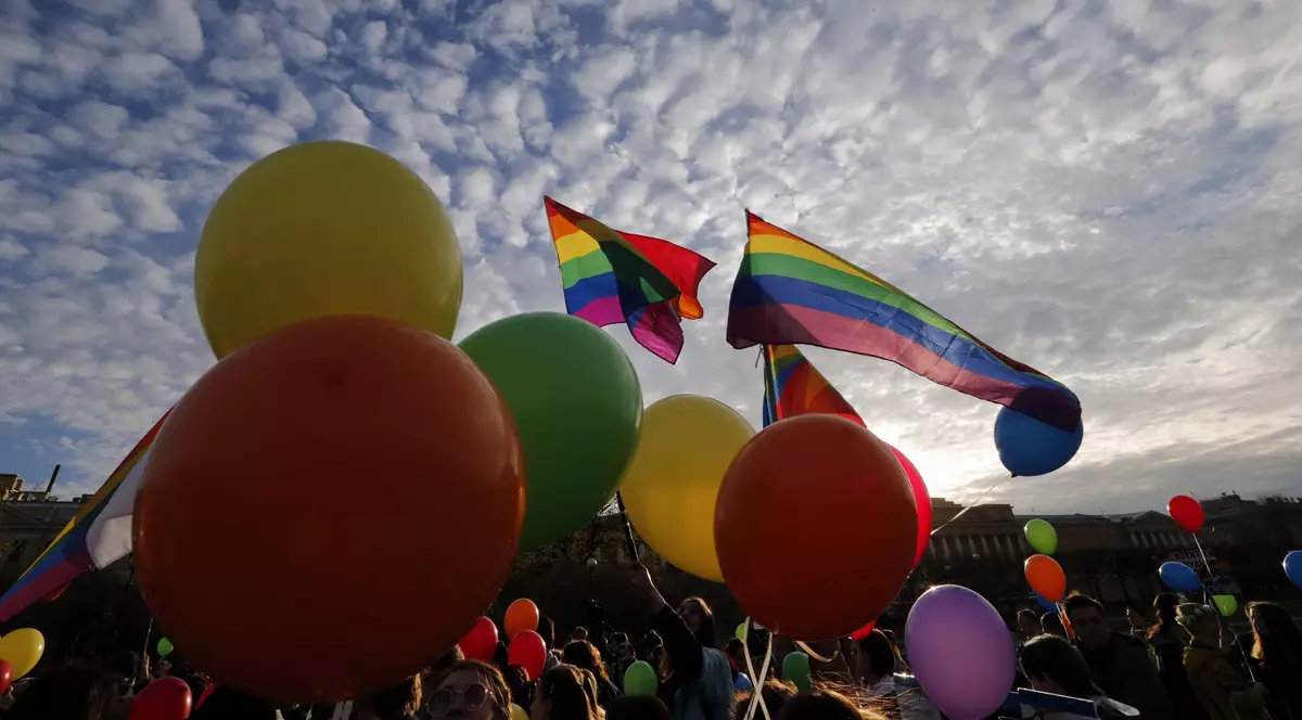 Rusia înăsprește legea privind „propaganda LGBT”. „Reprezintă un element al războiului hibrid”