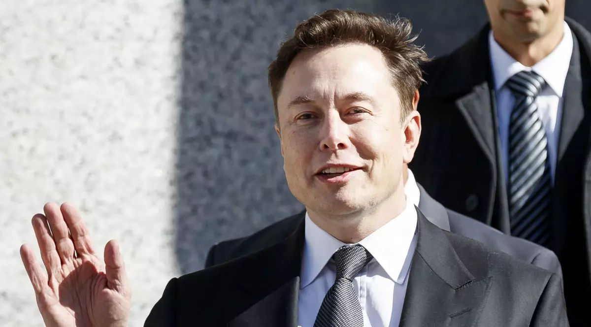 Elon Musk anunță că a cumpărat Twitter. „Am făcut-o pentru că încerc să ajut omenirea, pe care o iubesc”