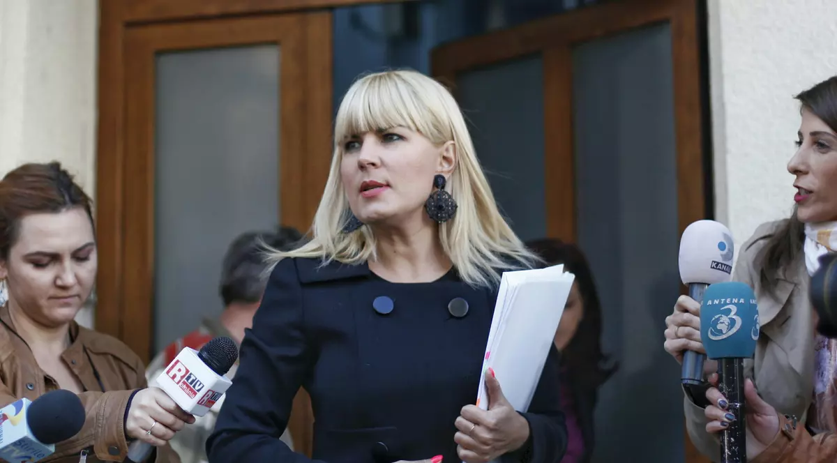 Elena Udrea acuză din închisoare că nu i s-a dat o permisie de ziua fetiței sale: „Este al doilea an”