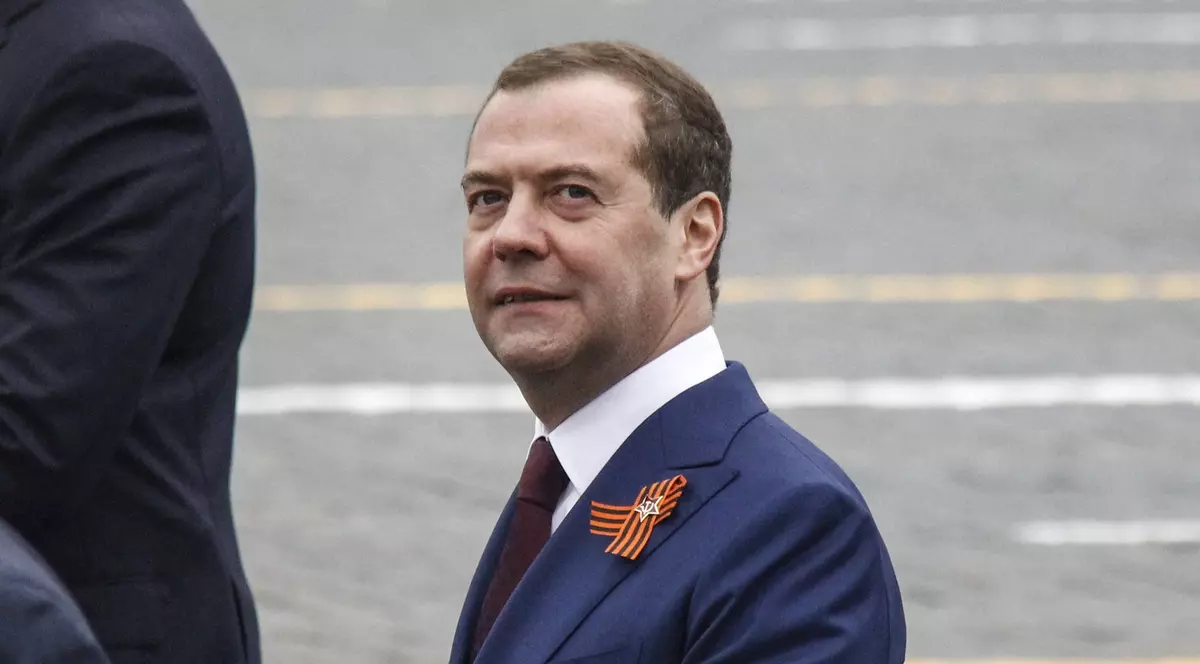 Dmitri Medvedev, despre incidentul din Polonia: „Occidentul se apropie de războiul mondial”
