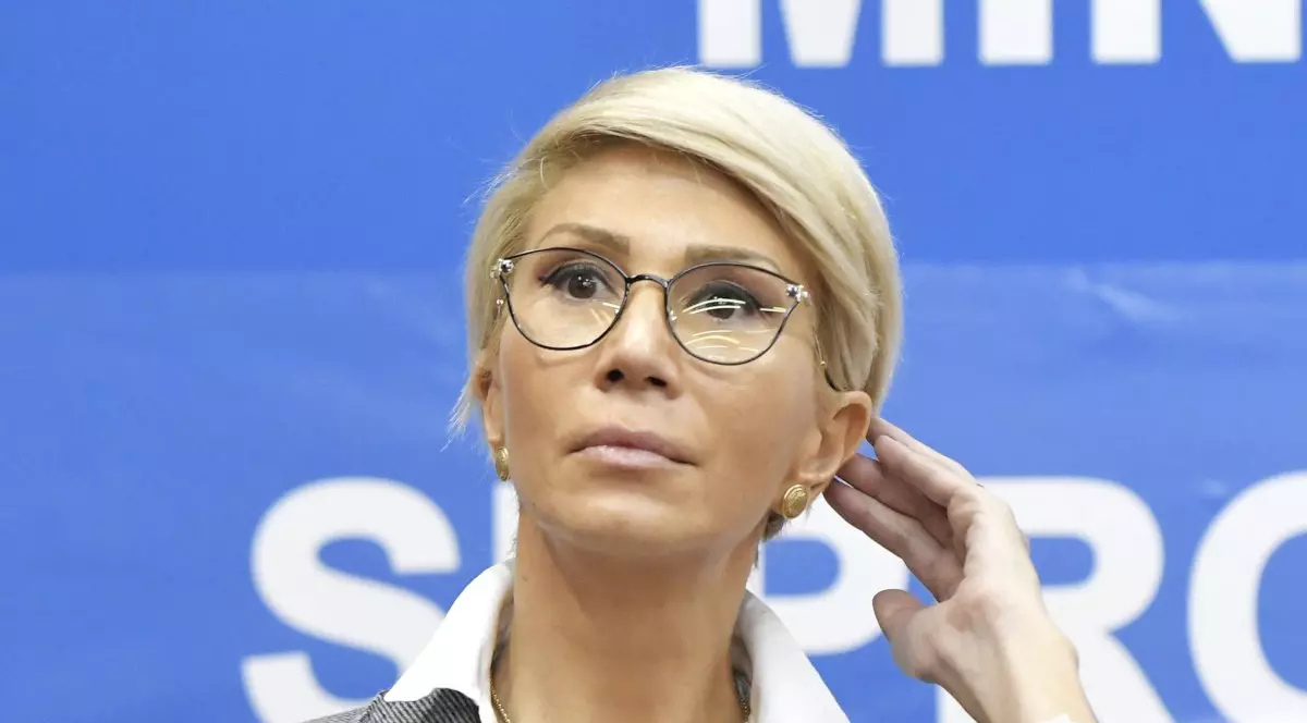 PSD cere și demisia Ralucăi Turcan, pentru că a acreditat unul dintre azilele groazei când era ministrul muncii. Ce a răspuns aceasta