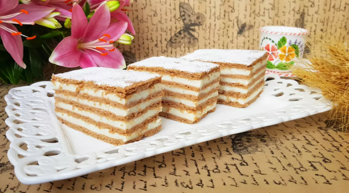 Prăjitură cu foi și ciocolată