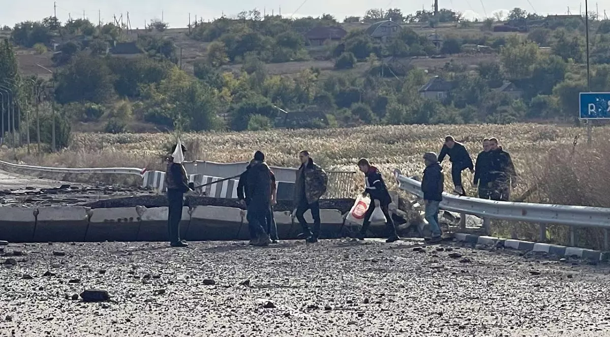 Rusia și Ucraina au făcut un nou schimb de prizonieri, unii eliberați din „colonia masacrului”, Olenivka: „Îi vom aduce pe toți înapoi!”