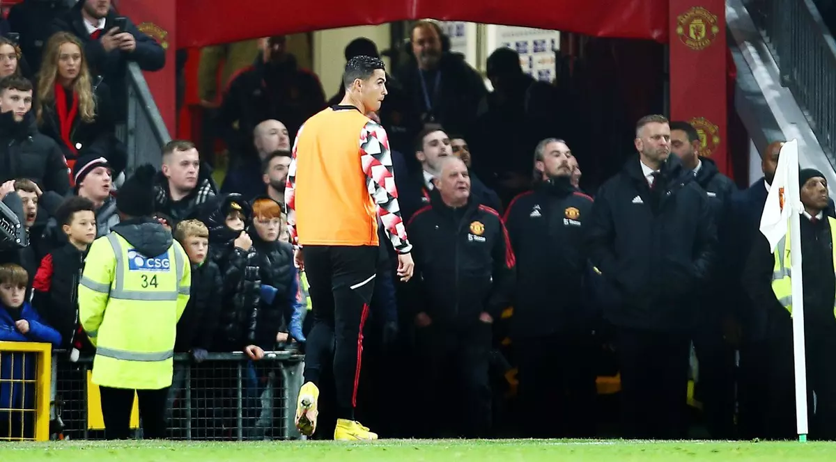 Cristiano Ronado, amendat cu o sumă uriașă după ce a refuzat să joace în meciul cu Tottenham. Manchester United l-ar putea da afară