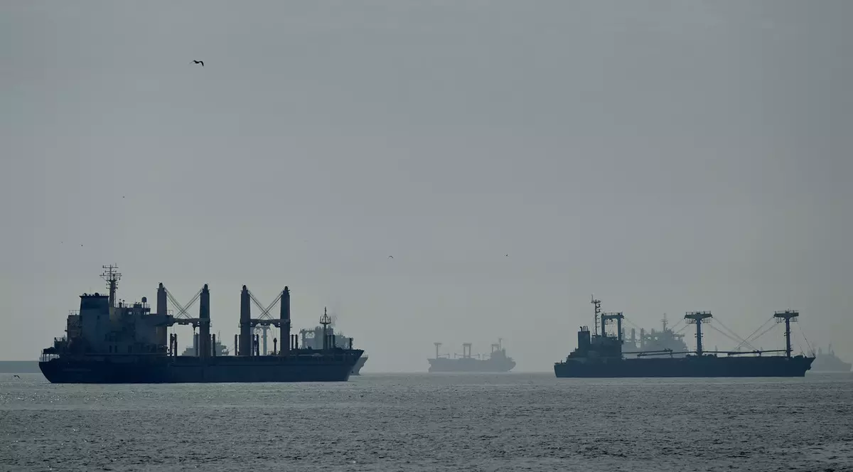 O cantitate record de cereale a părăsit luni Ucraina, în ciuda anunțului Rusiei că se retrage din acordul din Marea Neagră