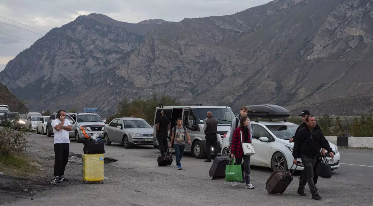 Rușii fugiți de mobilizare au găsit refugiu în țările pe care altădată le priveau cu superioritate: „E un vaccin împotriva imperialismului”