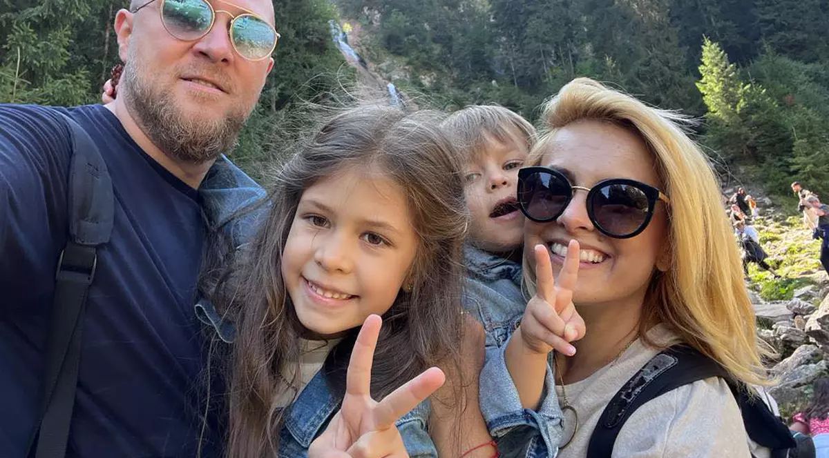 Simona Gherghe și familia