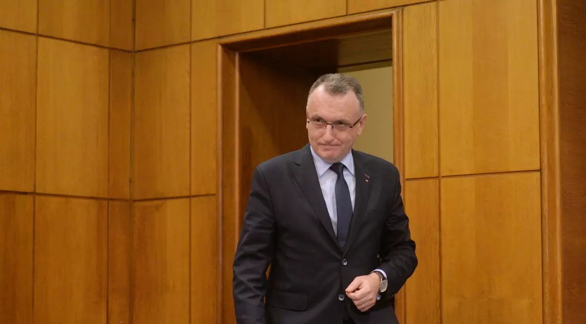 Pledoaria fostului ministru al educației Sorin Cîmpeanu pentru rectorii „pe viață”: „În Finlanda, Estonia, Danemarca nu există limită de mandate”