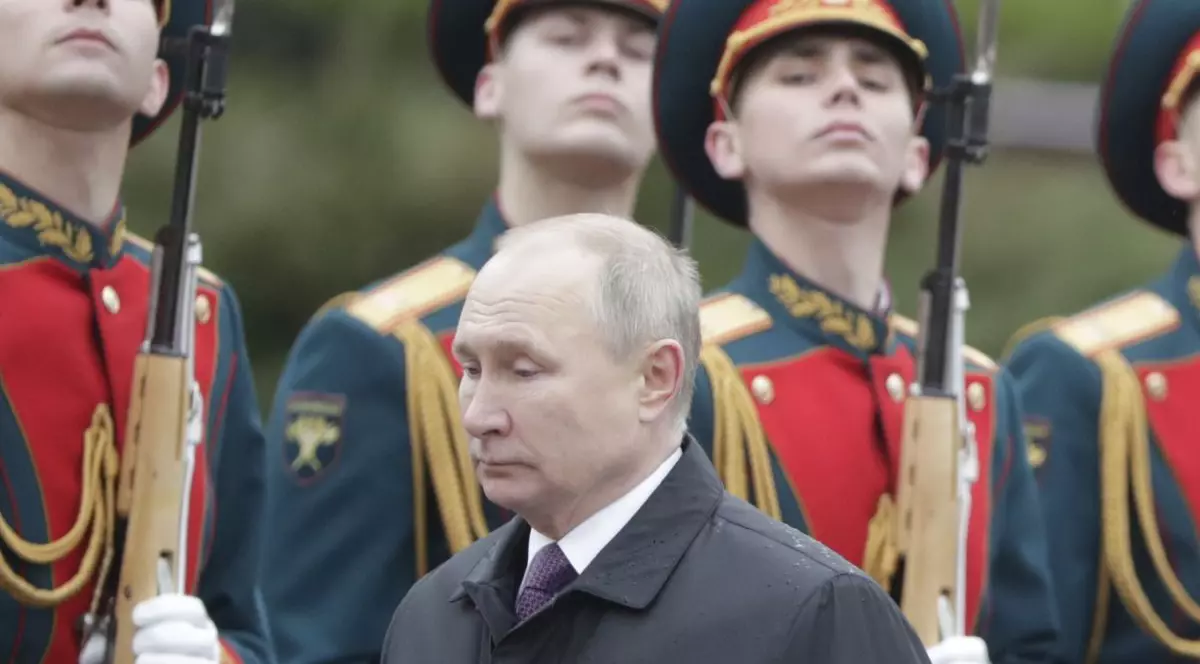 Cum învață Kremlinul presa să scrie despre război: în ghidurile de propagandă, rușii nu fug de mobilizare, ci formează „echipe puternice cu oamenii gata să se ajute unii pe alții”