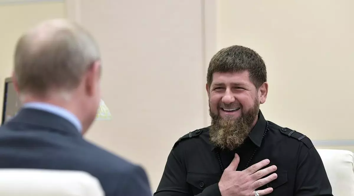 De ziua lui, Ramzan Kadîrov anunță că a fost avansat iar de Putin și se laudă cu cele mai multe sancțiuni din partea Occidentului