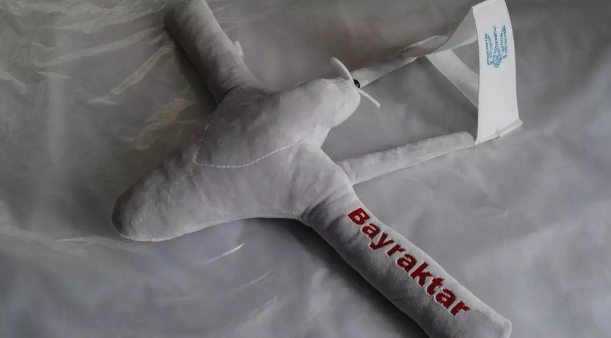 Scrisoarea tulburătoare a unui băiețel din Irpin pentru președintele turc Erdogan: „Vă cer măcar o dronă Bayraktar. Ca să nu mai moară copii!”