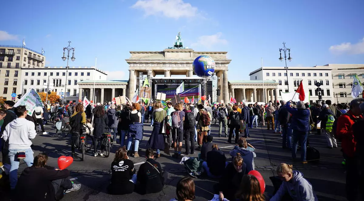 Proteste de amploare în mai multe orașe din Germania din cauza creșterii prețurilor la energie