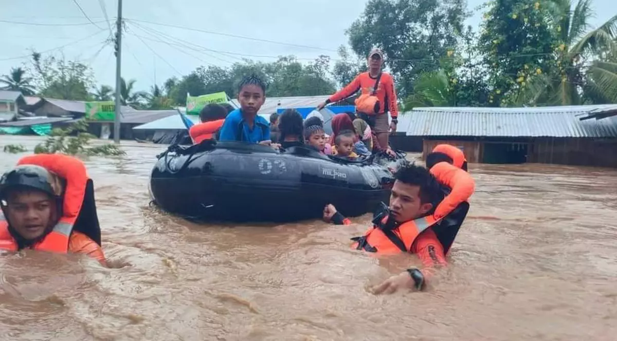 Cel puțin 72 de morți și 33 de răniți în Filipine în urma unei furtuni tropicale. Au fost și alunecări de teren