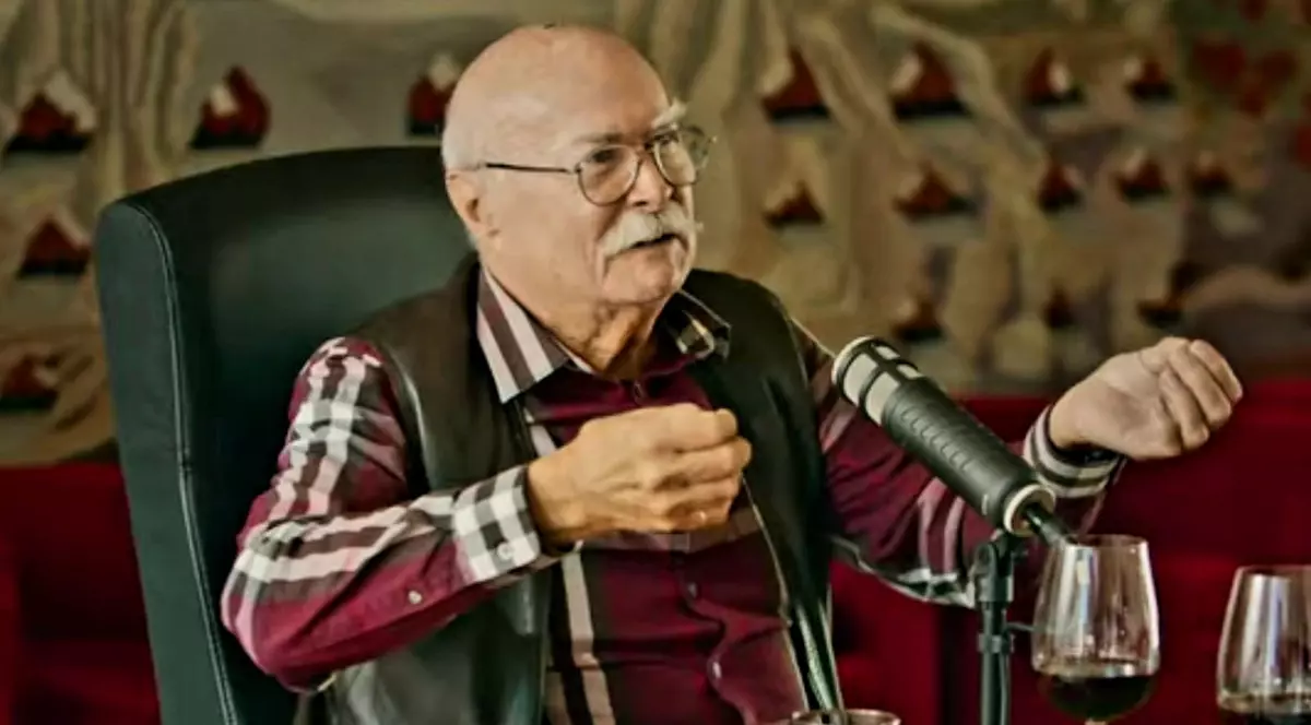 Tudor Gheorghe, maestru și în bucătărie: „Gătesc ciorbe de toate felurile. Prepar și 300 de sarmale, pun varza la murat”