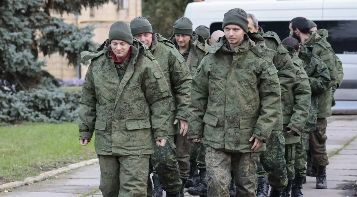 Oficiul ONU pentru drepturile omului spune că și Rusia, și Ucraina au torturat prizonieri de război