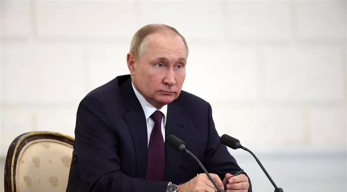 Putin, indecis dacă va candida la alegerile prezidenţiale din 2024, anunță Kremlinul