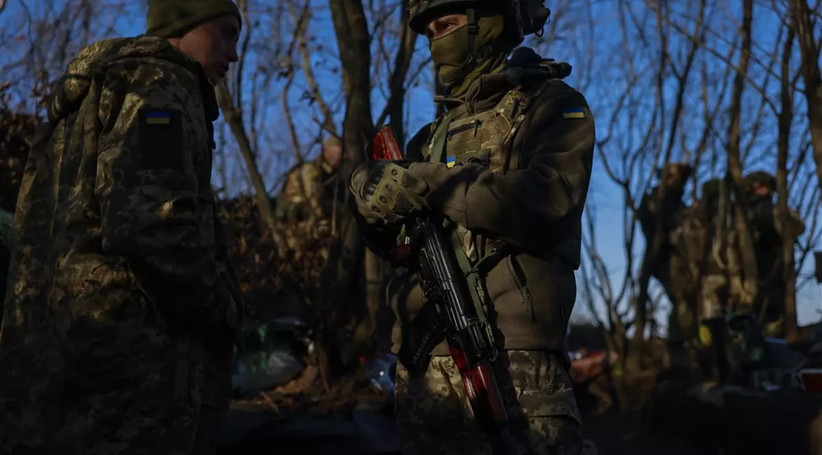 Ucraina reacționează la filmările despre care Rusia acuză că sunt dovada execuției unor soldați ruși: „Vrem să stabilim dacă sunt fake-uri”