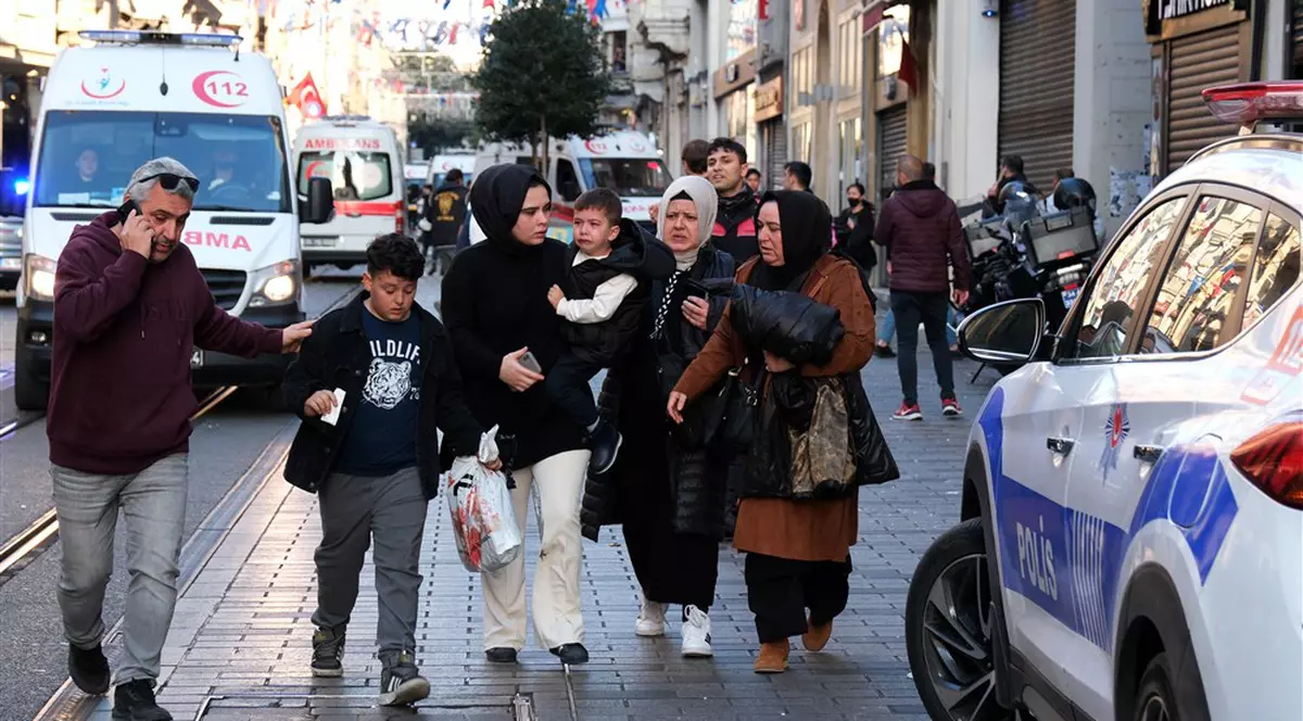 Klaus Iohannis, mesaj după atacul de la Istanbul: România este alături de poporul din Turcia în aceste momente dificile