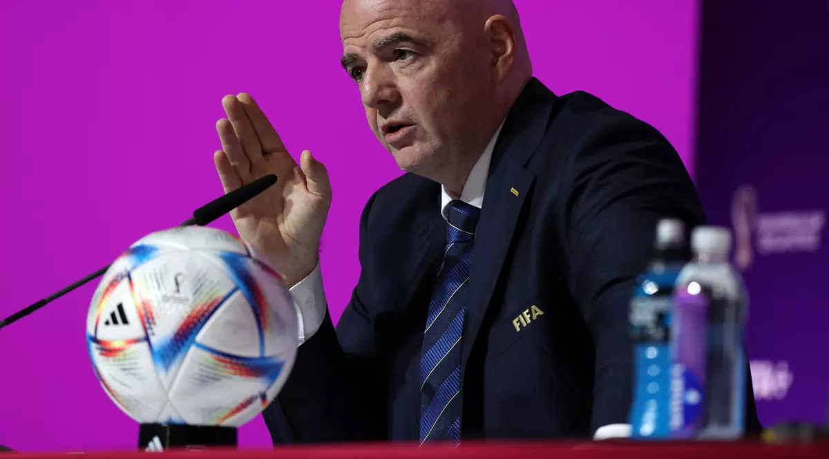 Președintele FIFA acuză Occidentul de „ipocrizie” pentru că vorbește despre problema drepturilor omului din Qatar înainte de Cupa Mondială