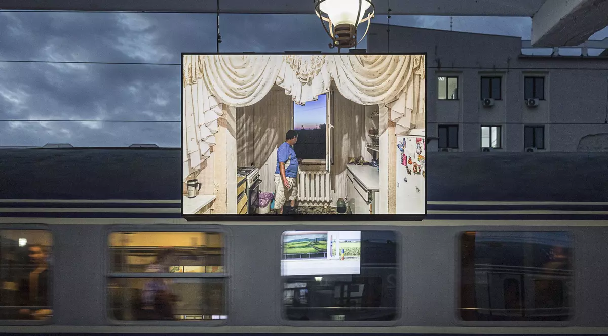 Frontiere ferme, nevoi comune în România, Moldova și Ucraina. Expoziția care arată cum „linia NATO definește siguranța și lipsa ei”