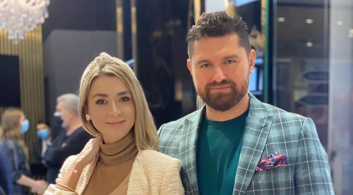 Cum se înțeleg Denisa Tănase și Mircea Brânzei la mai bine de un an de la nuntă: „Suntem familie. Nu ai cum să te cerți până la punctul acela”