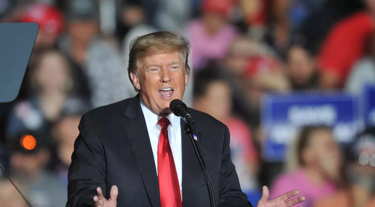 Comisia care anchetează violențele de la Capitoliu ia în considerare să ceară urmărirea penală a lui Donald Trump