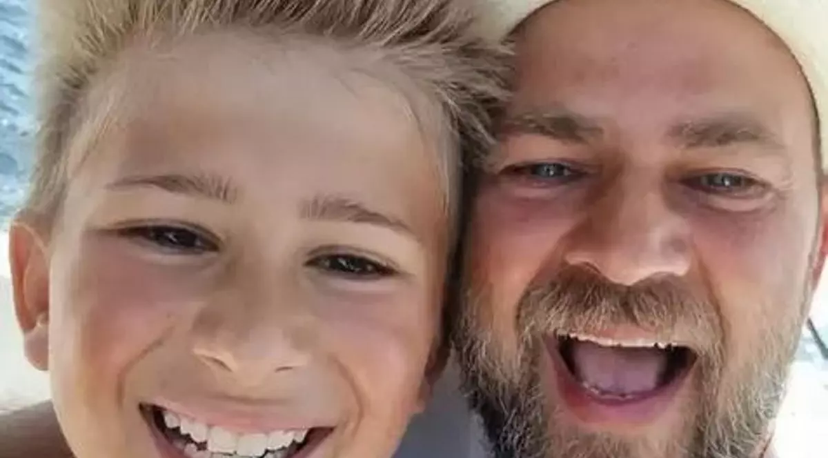 Cum a fost fiul lui Cosmin Seleși diagnosticat greșit cu autism: „A fost doar o perioadă de răzvrătire a lui Tudor”. Băiatul merge și acum la psiholog