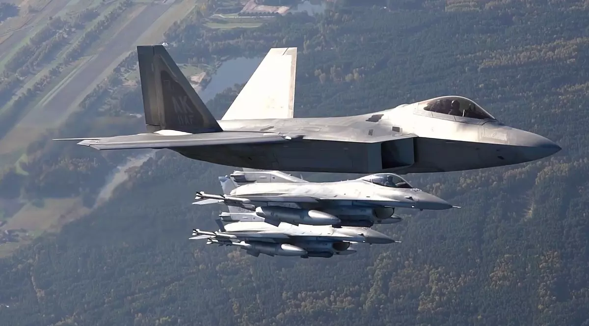 Germania se oferă să patruleze spațiul aerian al Poloniei, după incidentul cu rachete