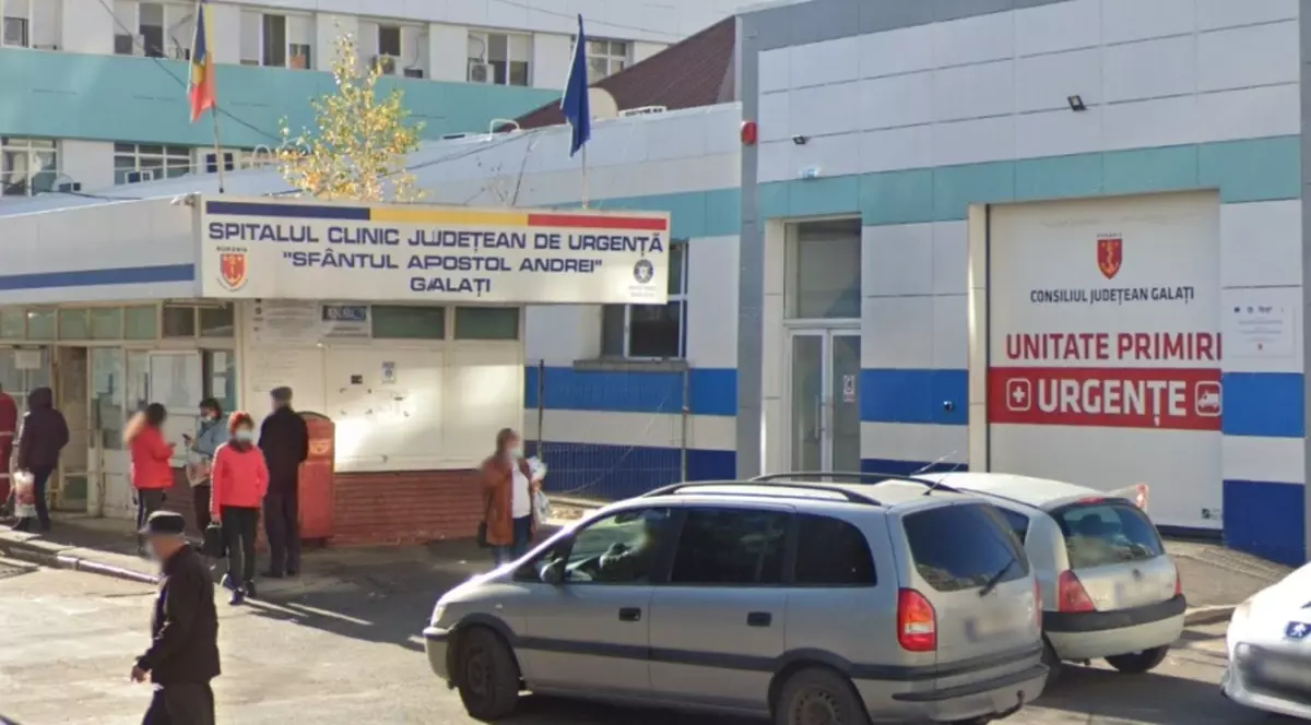 Şapte medici de la Galaţi, cercetaţi pentru ucidere din culpă. Sunt acuzaţi că au plimbat între spitale un pacient în stare gravă