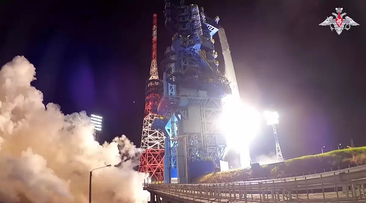 Rusia anunță că a lansat în spațiu un satelit militar