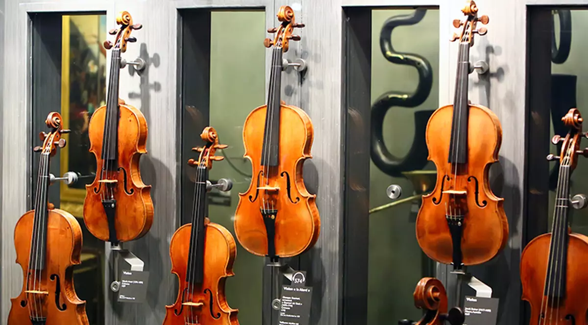Cele mai scumpe viori din lume: Stradivarius, de 500 de ori greutatea lor în aur