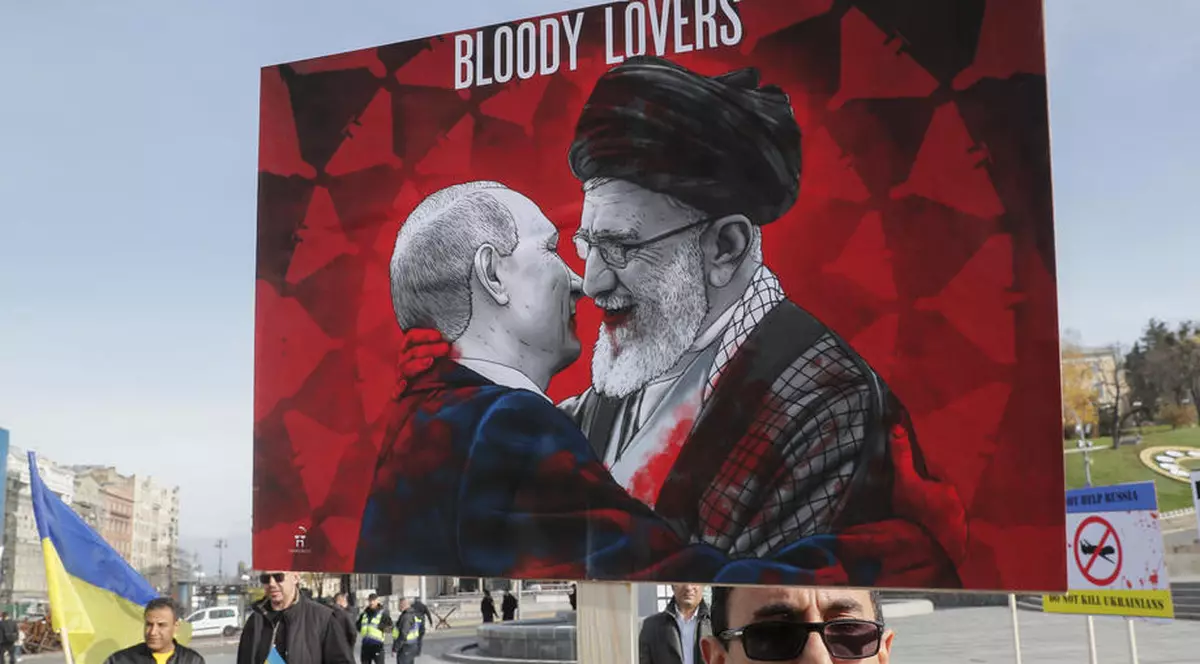 Iranul se pregătește să trimită arme Rusiei, inclusiv rachete, pentru a le folosi în Ucraina