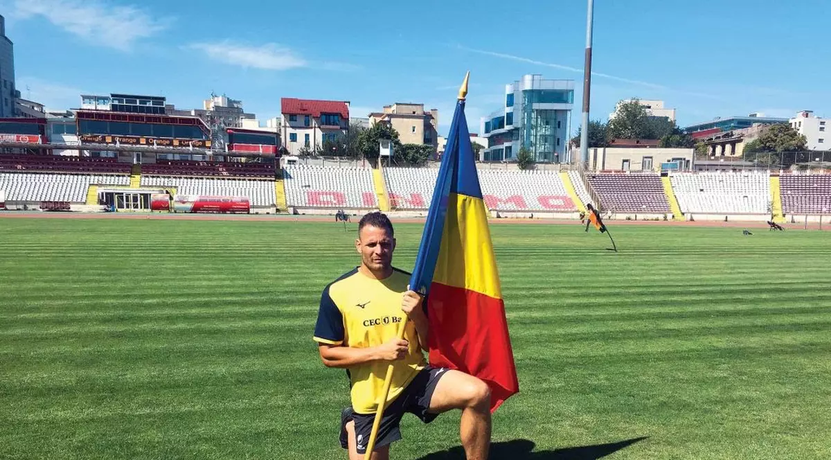 Sud-africanul care se creștinează pentru soția română: „Sunt protestant, dar îmi place ceea ce văd în bisericile ortodoxe”