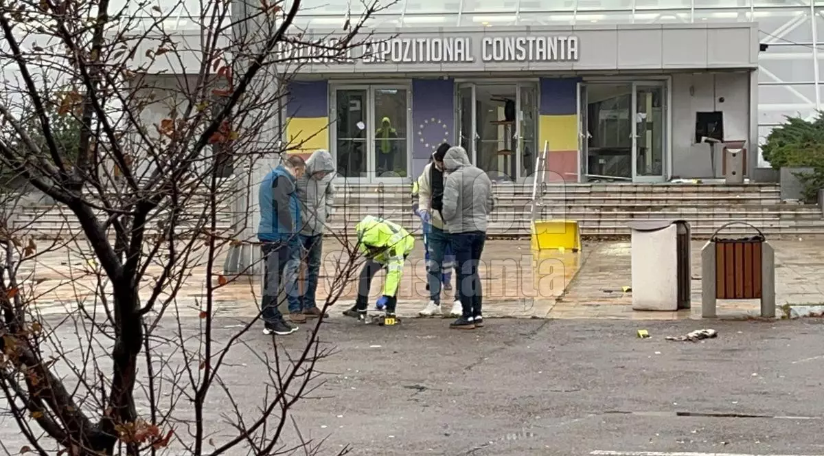 Bancomat aruncat în aer în Constanța. Doi suspecți, prinși de polițiști, bănuiți că au dat o lovitură similară acum 10 zile