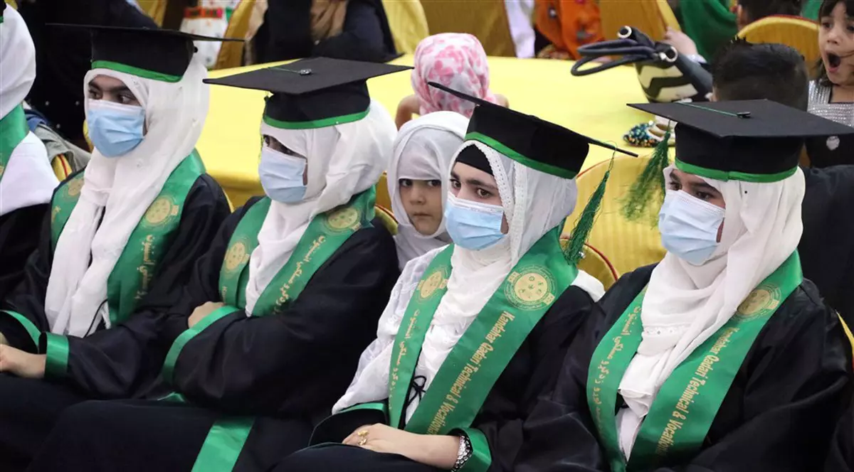 Regimul taliban a interzis accesul femeilor în universitățile din Afganistan