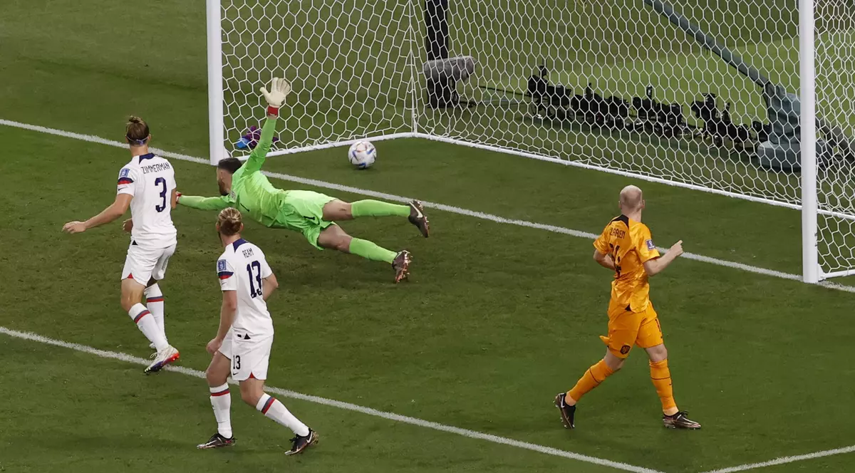 Olanda și Argentina, primele echipe care trec de optimi la Cupa Mondială din Qatar. Se vor întâlni în sferturile de finală