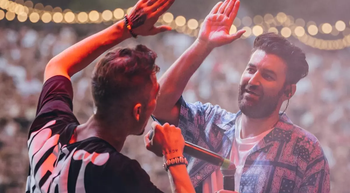 Juno rupe tăcerea. Ce spune despre relația pe care o are cu Smiley. „Viața te tratează exact cum o tratezi”