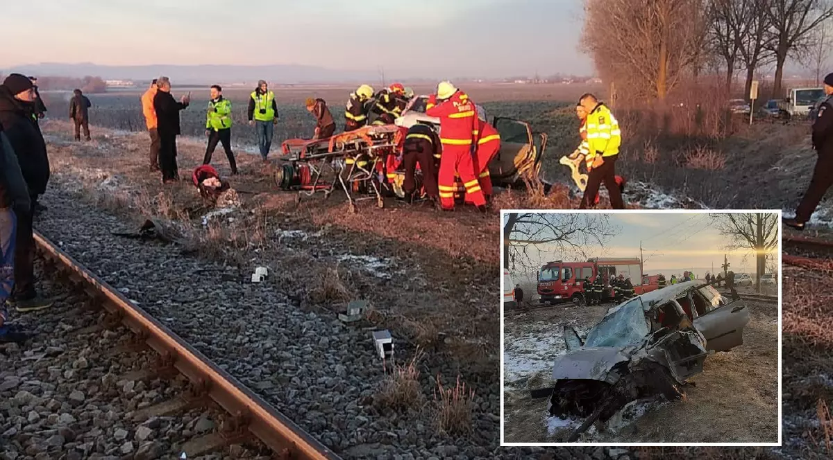 O șoferiță de 23 de ani și un băiat de 7 ani, inconștienți în mașina lovită de tren la Timișești, în Neamț