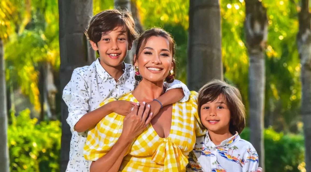 Claudia Pătrășcanu și băieții săi