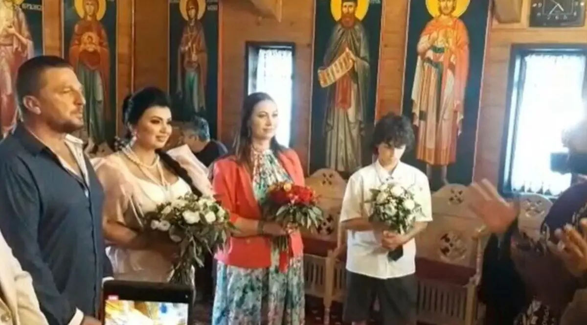 Cum se înțelege George Restivan cu copiii Adrianei Bahmuțeanu și ai lui Silviu Prigoană. Eduard și Maximus locuiesc cu tatăl lor