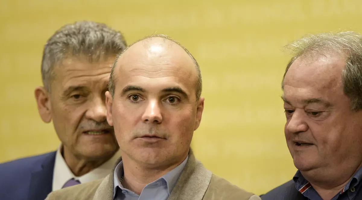 Rareș Bogdan, reacție în cazul legii din Ucraina care nu le redă românilor drepturile luate la educație în limba română: Mă aștept ca Zelenski să ceară modificări