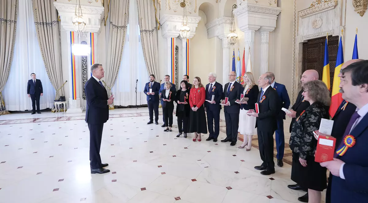 Klaus Iohannis, la recepția de Ziua Națională de la Cotroceni: „Ne aflăm deja pe un drum plin de schimbări”