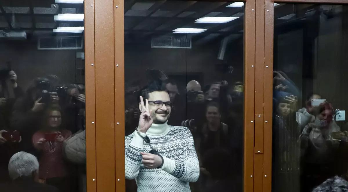 Opozantul rus Ilia Iașin, condamnat la 8 ani și jumătate de închisoare pentru că a denunțat masacrul de la Bucha