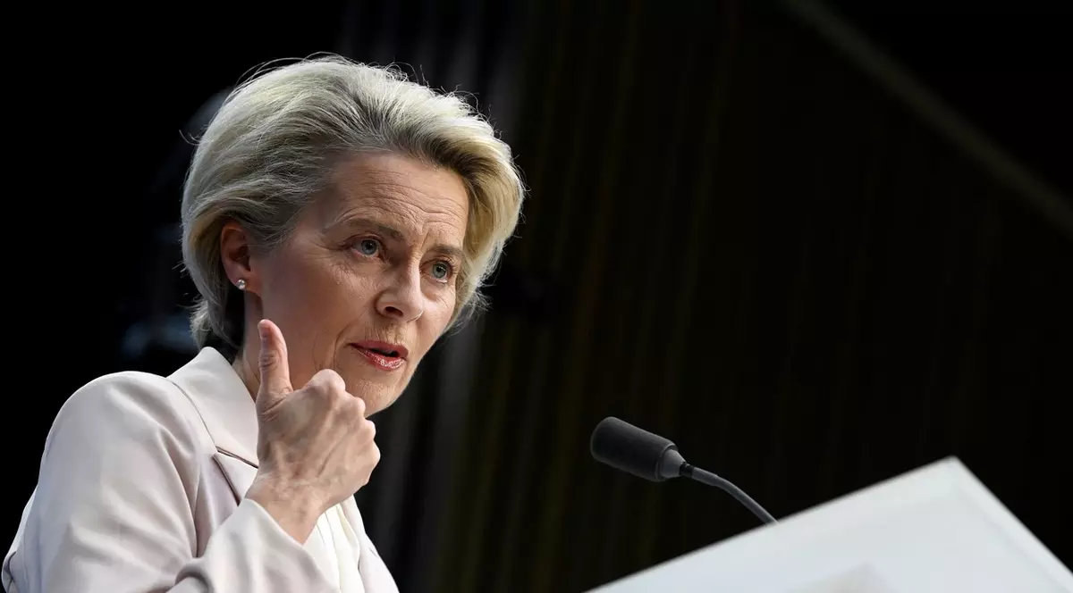 UE adoptă al nouălea pachet de sancțiuni impuse Moscovei. Ursula von der Leyen: „Va deraia și mai mult mașina de război” a Rusiei